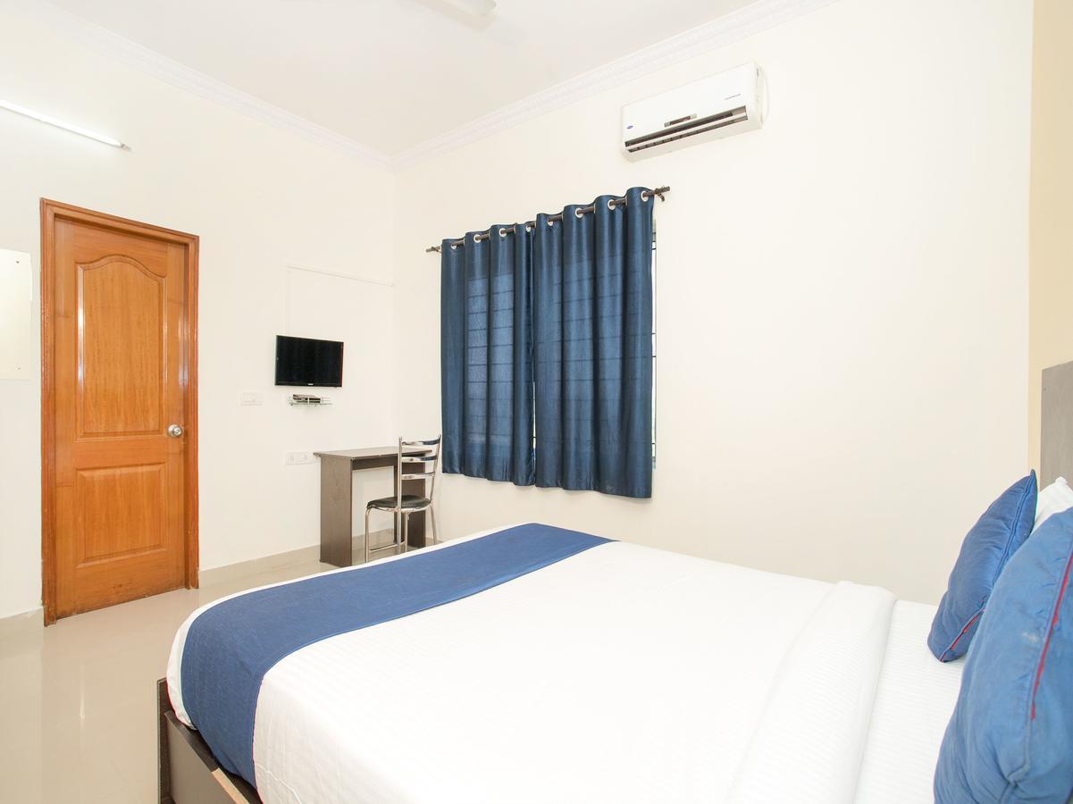 Oyo 10822 Hotel Airport Comfort Yelahanka Ngoại thất bức ảnh